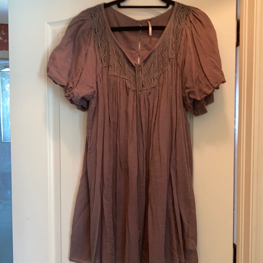 FREE PEOPLE size small puff sleeve dress